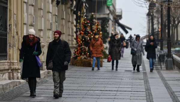 РХМЗ ИЗДАО УПОЗОРЕЊЕ ЗА ПРЕДСТОЈЕЋЕ ДАНЕ: Стижу нам ледена јутра и мраз, могућа и олујна кошава (ФОТО) РХМЗ ИЗДАО УПОЗОРЕЊЕ ЗА ПРЕДСТОЈЕЋЕ ДАНЕ: Стижу нам ледена јутра и мраз, могућа и олујна кошава (ФОТО)