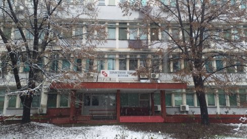 У НЕГОТИН СТИГЛИ ФРИЖИДЕРИ ЗА ЧУВАЊЕ ФАЈЗЕР ВАКЦИНЕ: Слабије интересовање здравствених радника за имунизацију У НЕГОТИН СТИГЛИ ФРИЖИДЕРИ ЗА ЧУВАЊЕ ФАЈЗЕР ВАКЦИНЕ: Слабије интересовање здравствених радника за имунизацију