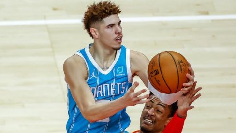 OSTAO JE BEZ NAJBOLJEG SAIGRAČA: Lamelo Bol preuzima odgovornost! OSTAO JE BEZ NAJBOLJEG SAIGRAČA: Lamelo Bol preuzima odgovornost!