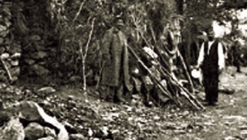 ASOVI STAROG KRALJA PETRA: Kako su srpske tobdžije bile jače od tri neprijateljska puka ASOVI STAROG KRALJA PETRA: Kako su srpske tobdžije bile jače od tri neprijateljska puka