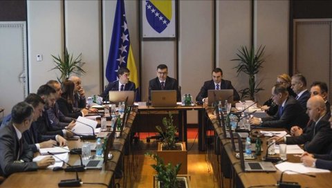 СМЕНА САВЕТА МИНИСТАРА НИЈЕ ПРОШЛА: Иницијатива доживела фијаско, парламент БиХ завршио гласање СМЕНА САВЕТА МИНИСТАРА НИЈЕ ПРОШЛА: Иницијатива доживела фијаско, парламент БиХ завршио гласање