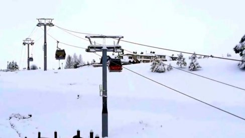 USKORO JOŠ JEDNA GONDOLA: Ministarstvo izdalo upotrebne dozvole USKORO JOŠ JEDNA GONDOLA: Ministarstvo izdalo upotrebne dozvole