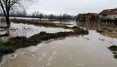 BEZ STRUJE 10.000 KORISNIKA - Rančić: U poplavama evakuisano 34 ljudi BEZ STRUJE 10.000 KORISNIKA - Rančić: U poplavama evakuisano 34 ljudi
