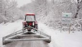 SNEG UGASIO STRUJU: Bez električne energije oko 9.000 potrošača u Čačku i okolini SNEG UGASIO STRUJU: Bez električne energije oko 9.000 potrošača u Čačku i okolini