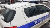 ХАПШЕЊЕ У НИШУ: Кроз прозор аутомобила избацили пакет са 800 грама марихуане? ХАПШЕЊЕ У НИШУ: Кроз прозор аутомобила избацили пакет са 800 грама марихуане?