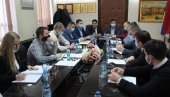 БИРАЈУ НОВО РУКОВОДСТВО: Бијељина 25. јануара очекује нови локални парламент БИРАЈУ НОВО РУКОВОДСТВО: Бијељина 25. јануара очекује нови локални парламент