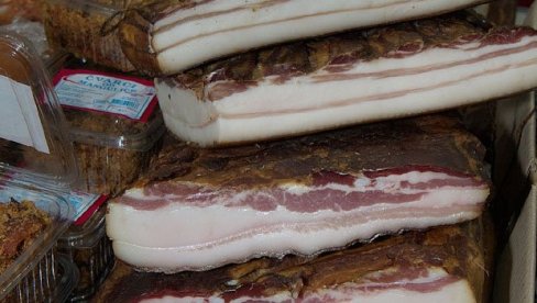 DA LI JE SLANINA ZDRAVA? Prava istina o omiljenoj hrani Srba - mnogi žive u velikoj zabludi