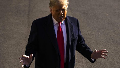 ДАНАС СЕ САСТАЈЕ ВЕЛИКА ПОРОТА: Трампови адвокати разговарали са специјалним истражитељем Смитом