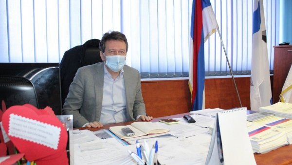 САМО ОСАМ ЗАРАЖЕНИХ: Епидемилошка ситуација у Угљевику САМО ОСАМ ЗАРАЖЕНИХ: Епидемилошка ситуација у Угљевику