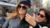КРАЈ ДРУГАРСТВА: Сања Маринковић и Весна Дедић прекинуле пријатељство дуго 25 година КРАЈ ДРУГАРСТВА: Сања Маринковић и Весна Дедић прекинуле пријатељство дуго 25 година