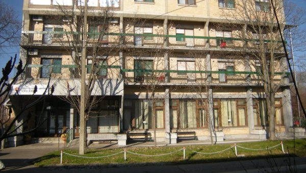 ПОЧЕЛА ВАКЦИНАЦИЈА У КИКИНДИ: Имунизација у болници и Геронтолошком центру ПОЧЕЛА ВАКЦИНАЦИЈА У КИКИНДИ: Имунизација у болници и Геронтолошком центру