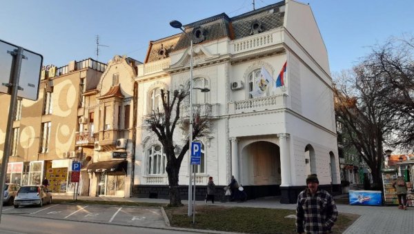 ПРЕДСЕДНИЦА ОПШТИНЕ РУМА НАЈАВИЛА: Неће бити чекања за упис деце у вртиће ПРЕДСЕДНИЦА ОПШТИНЕ РУМА НАЈАВИЛА: Неће бити чекања за упис деце у вртиће
