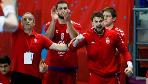 ЂЕРОНА ОБЈАВИО ШИРИ СПИСАК: Орлови се спремају за Грчку ЂЕРОНА ОБЈАВИО ШИРИ СПИСАК: Орлови се спремају за Грчку