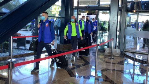 FUDBALERI VOJVODINE STIGLI U TURSKU NA PRIPREME: Novosađani u Beleku bruse formu za nastavak sezone FUDBALERI VOJVODINE STIGLI U TURSKU NA PRIPREME: Novosađani u Beleku bruse formu za nastavak sezone