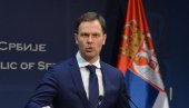 СЈАЈНЕ ВЕСТИ ЗА НАЈСТАРИЈЕ - Мали: Почела исплата увећаних пензија за 1,7 милиона људи СЈАЈНЕ ВЕСТИ ЗА НАЈСТАРИЈЕ - Мали: Почела исплата увећаних пензија за 1,7 милиона људи