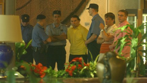 ЈОШ СЕ ПЛАШЕ ОСВЕТЕ ЗБОГ АРКАНОВЕ СМРТИ: Где су данас осуђени за троструко убиство у Интерконтиненталу, 21 годину после масакра ЈОШ СЕ ПЛАШЕ ОСВЕТЕ ЗБОГ АРКАНОВЕ СМРТИ: Где су данас осуђени за троструко убиство у Интерконтиненталу, 21 годину после масакра
