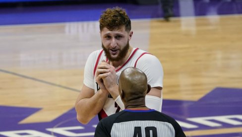 OSTAO ZATEČEN: Jusuf Nurkić se oglasio povodom tragedije u Gradačcu OSTAO ZATEČEN: Jusuf Nurkić se oglasio povodom tragedije u Gradačcu