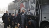 OTPUTOVALI NA PRIPREME U TOPLIJE KRAJEVE: Crno-beli se otisnuli put Turske (FOTO) OTPUTOVALI NA PRIPREME U TOPLIJE KRAJEVE: Crno-beli se otisnuli put Turske (FOTO)
