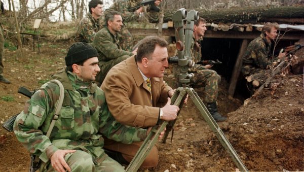ЈА СЛЕДЕЋА МЕТА? Аркан је одговорио на провокацију, а онда су сви у сали занемели ЈА СЛЕДЕЋА МЕТА? Аркан је одговорио на провокацију, а онда су сви у сали занемели