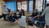 USPEŠNA AKCIJA CRVENOG KRSTA: Humanost na delu, prikupljeno 57 jedinica krvi USPEŠNA AKCIJA CRVENOG KRSTA: Humanost na delu, prikupljeno 57 jedinica krvi