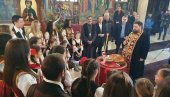 KOLA PUNA LEPOTE: KUD Rudar iz Ugljevika čuva narodno blago KOLA PUNA LEPOTE: KUD Rudar iz Ugljevika čuva narodno blago