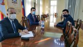 ОБНОВА САРАДЊЕ ПОСЛЕ 20 ГОДИНА: Сусрет градоначелника Шапца и Ваљева ОБНОВА САРАДЊЕ ПОСЛЕ 20 ГОДИНА: Сусрет градоначелника Шапца и Ваљева