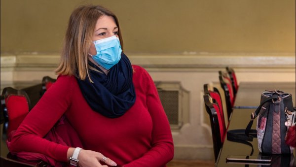 ШКОЛЕ СПРЕМНЕ ЗА ДРУГО ПОЛУГОДИШТЕ: Ђаци у Зрењанину ускоро у клупама ШКОЛЕ СПРЕМНЕ ЗА ДРУГО ПОЛУГОДИШТЕ: Ђаци у Зрењанину ускоро у клупама