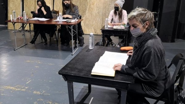 ПРЕМИЈЕРА У МАРТУ: Представа „Трпеле“ - копродукција Краљевачког и Шабачког позоришта ПРЕМИЈЕРА У МАРТУ: Представа „Трпеле“ - копродукција Краљевачког и Шабачког позоришта