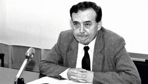 FELJTON - IZ ZAGREBA U BEOGRAD STIŽE MANIFEST NEOSTALJINIZMA: Pojava Bele knjige izazavala veliko uzbuđenje u partijskom vrhu Srbije FELJTON - IZ ZAGREBA U BEOGRAD STIŽE MANIFEST NEOSTALJINIZMA: Pojava Bele knjige izazavala veliko uzbuđenje u partijskom vrhu Srbije