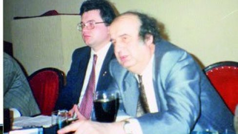 DRUGAČIJI POLITIČKI ANGAŽMAN: O knjizi Stvarno i moguće Dobrice Ćosića u publikaciji CK SK Hrvatske DRUGAČIJI POLITIČKI ANGAŽMAN: O knjizi Stvarno i moguće Dobrice Ćosića u publikaciji CK SK Hrvatske