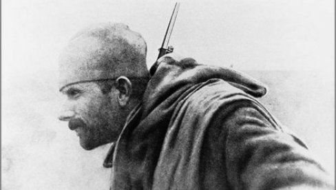 OLUJA, JASENOVAC I BELA KNJIGA: Tekstovi o srpskoj istoriji predstavljeni su kao svojevrsna enciklopedija zla OLUJA, JASENOVAC I BELA KNJIGA: Tekstovi o srpskoj istoriji predstavljeni su kao svojevrsna enciklopedija zla