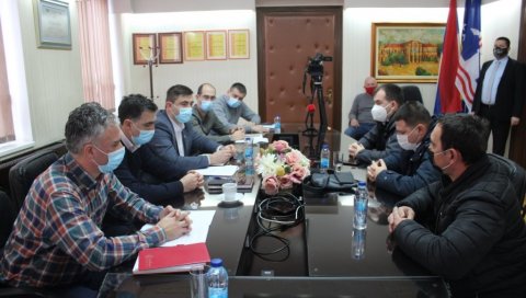 ОДРЖАВАЊЕ ДРУМОВА У СЕМБЕРИЈИ: У Бјељини очекују брже раговање зимских служби ОДРЖАВАЊЕ ДРУМОВА У СЕМБЕРИЈИ: У Бјељини очекују брже раговање зимских служби