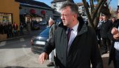 ЈУТКА ИЗАШАО ИЗ ЗАТВОРА: Бивши челник Бруса одслужио казну за недозвољене полне радње ЈУТКА ИЗАШАО ИЗ ЗАТВОРА: Бивши челник Бруса одслужио казну за недозвољене полне радње