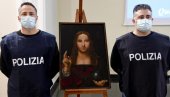 NISU NI ZNALI DA JE UKRADENA: Slika stara 500 godina nađena u – plakaru! NISU NI ZNALI DA JE UKRADENA: Slika stara 500 godina nađena u – plakaru!