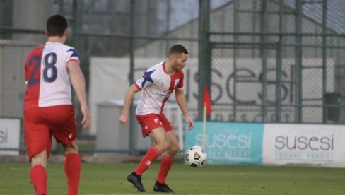 ZVEZDA GA SE OLAKO ODREKLA: Veljko Simić zatresao mrežu u dresu Voše! ZVEZDA GA SE OLAKO ODREKLA: Veljko Simić zatresao mrežu u dresu Voše!
