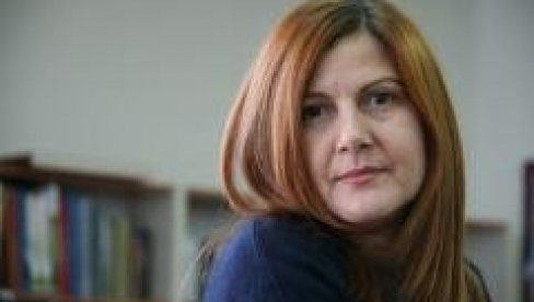 О МОЋИ И ТАБУИМА : Ново издање романа „Сатови у мајчиној соби“ Тање Ступар Трифуновић О МОЋИ И ТАБУИМА : Ново издање романа „Сатови у мајчиној соби“ Тање Ступар Трифуновић