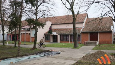 РЕНОВИРАН ДОМ КУЛТУРЕ У КРАЈИШНИКУ: Највећа инвестиција Месне заједнице у овом селу (ФОТО) РЕНОВИРАН ДОМ КУЛТУРЕ У КРАЈИШНИКУ: Највећа инвестиција Месне заједнице у овом селу (ФОТО)