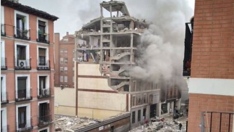 ОД ЗГРАДЕ ЈЕ ОСТАЛА РУШЕВИНА! Снажна експлозија у центру Мадрида, повређено најмање шесторо људи, има затрпаних! (ФОТО+ВИДЕО) ОД ЗГРАДЕ ЈЕ ОСТАЛА РУШЕВИНА! Снажна експлозија у центру Мадрида, повређено најмање шесторо људи, има затрпаних! (ФОТО+ВИДЕО)