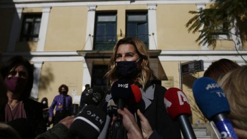 СИЛОВАНА ОЛИМПИЈСКА ШАМПИОНКА? Гркиња оптужује званичнике Савеза, реаговао и премијер Мицотакис СИЛОВАНА ОЛИМПИЈСКА ШАМПИОНКА? Гркиња оптужује званичнике Савеза, реаговао и премијер Мицотакис