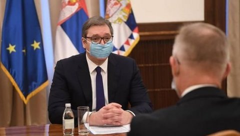 ВУЧИЋ СА БРАТУОМ: Председник се састао са новоизабраним шефом Мисије ОЕБС ВУЧИЋ СА БРАТУОМ: Председник се састао са новоизабраним шефом Мисије ОЕБС