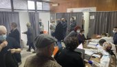 ЈОШ ТРИ ПУНКТА ЗА ИМУНИЗАЦИЈУ: Пријављено више од 500 грађана Јагодине за вакцинацију ЈОШ ТРИ ПУНКТА ЗА ИМУНИЗАЦИЈУ: Пријављено више од 500 грађана Јагодине за вакцинацију