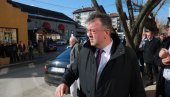 ОГЛАСИО СЕ МУП О ПРИВОЂЕЊУ ЈУТКЕ: Откривени сви детаљи хапшења у Брусу ОГЛАСИО СЕ МУП О ПРИВОЂЕЊУ ЈУТКЕ: Откривени сви детаљи хапшења у Брусу