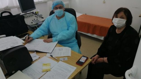 ИМУНИЗАЦИЈА У РАЂЕВИНИ: Грађани хоће кинеску вакцину ИМУНИЗАЦИЈА У РАЂЕВИНИ: Грађани хоће кинеску вакцину