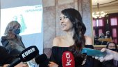KARENJINA-ŽENSKI HAMLET: Premijera predstave u Nišu, u režiji Irfana Mensura KARENJINA-ŽENSKI HAMLET: Premijera predstave u Nišu, u režiji Irfana Mensura