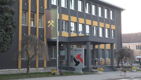 НАШОЈ КОМАПАНИЈИ НИКАДА НИСУ ИЗДАТЕ ГАРАНЦИЈЕ: Информације о гаранцијама Владе ЦГ не односе се на Рудник угља Пљевља НАШОЈ КОМАПАНИЈИ НИКАДА НИСУ ИЗДАТЕ ГАРАНЦИЈЕ: Информације о гаранцијама Владе ЦГ не односе се на Рудник угља Пљевља