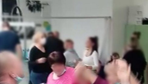 TULUM U KOVID BOLNICI U ZAGREBU: Medicinsko osoblje odlučilo da se opusti uz alkohol i tamburaše TULUM U KOVID BOLNICI U ZAGREBU: Medicinsko osoblje odlučilo da se opusti uz alkohol i tamburaše