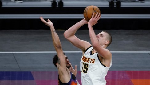 ZASLUŽENO: Nikola Jokić potpisuje najveći ugovor u istoriji NBA lige! ZASLUŽENO: Nikola Jokić potpisuje najveći ugovor u istoriji NBA lige!