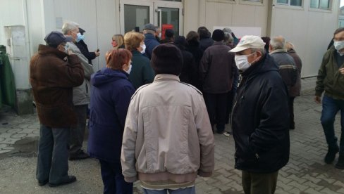 IMUNIZACIJA U ŠAPCU: Vakcinisano više od 3.200 građana IMUNIZACIJA U ŠAPCU: Vakcinisano više od 3.200 građana