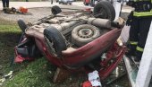 ПОГИНУО ВОЗАЧ: Страшан удес у Лозници, аутом ударио у бандеру и преврнуо се ПОГИНУО ВОЗАЧ: Страшан удес у Лозници, аутом ударио у бандеру и преврнуо се
