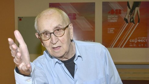 СВЕ ЈЕ ОДЛИЧНО ОРГАНИЗОВАНО Пуриша Ђорђевић и Љубиша Ристић после вакцинације - Треба што више људи да прими цепиво СВЕ ЈЕ ОДЛИЧНО ОРГАНИЗОВАНО Пуриша Ђорђевић и Љубиша Ристић после вакцинације - Треба што више људи да прими цепиво